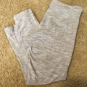 mid rise lulu leggings cropped